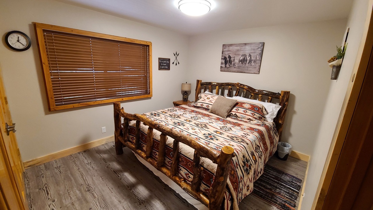 Photo of Bedroom in Irwin
