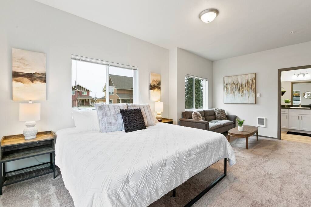 Photo of Bedroom in South Perry District