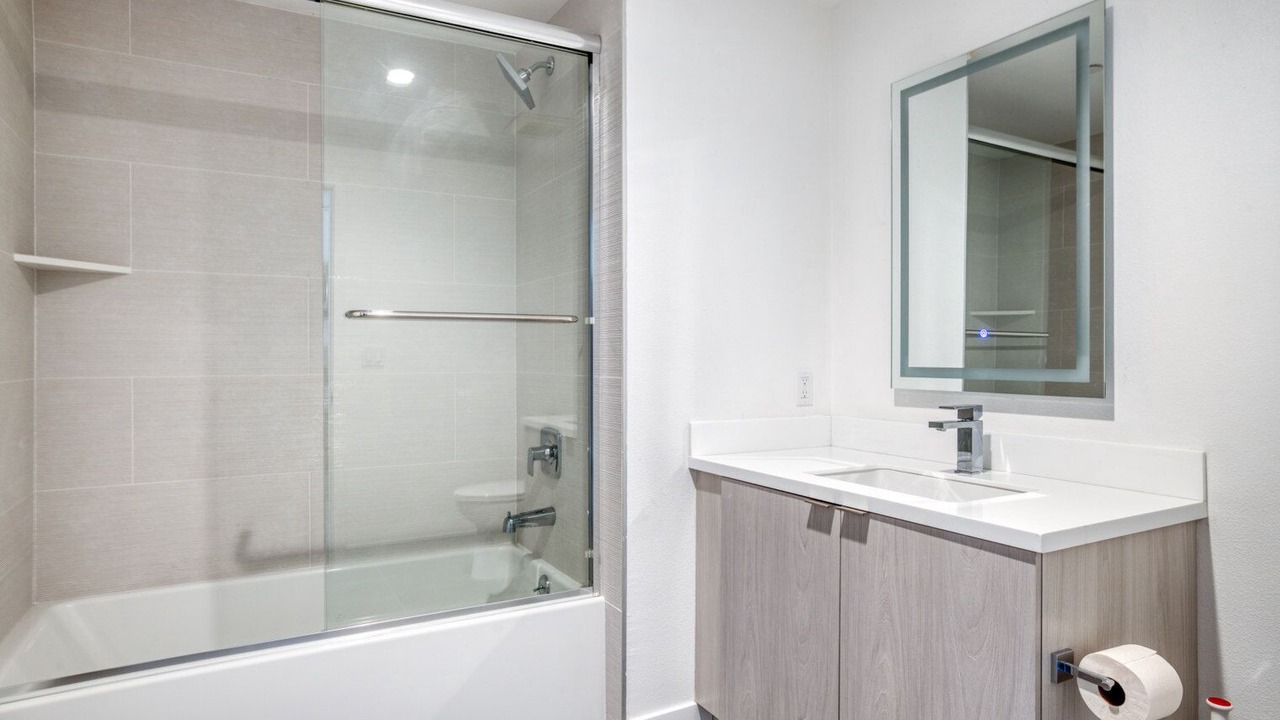 Photo of Bathroom in NoHo Arts District