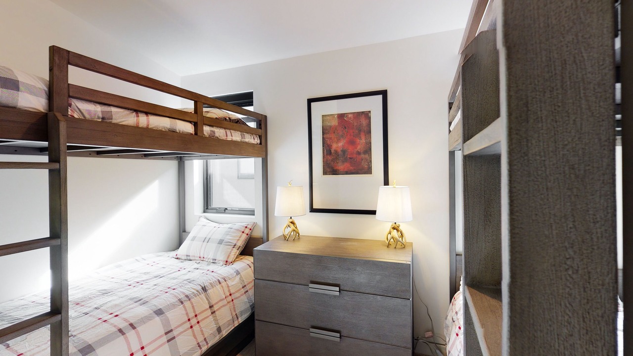 Photo of Bedroom in Warm Springs