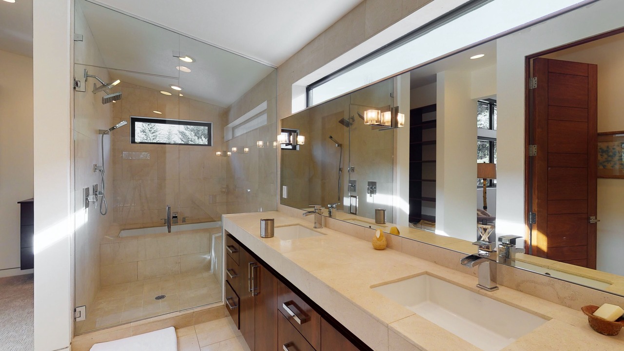 Photo of Bathroom in Warm Springs