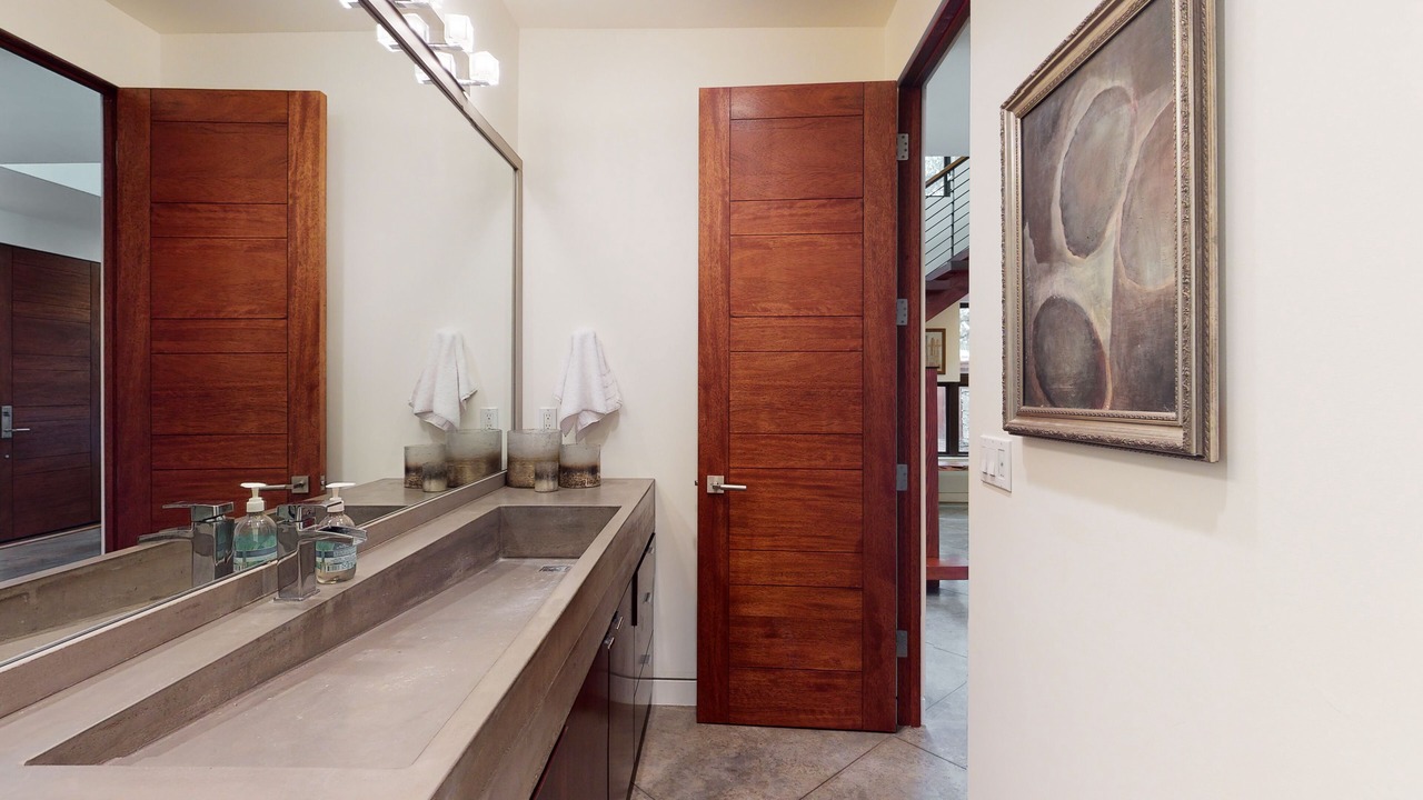 Photo of Bathroom in Warm Springs