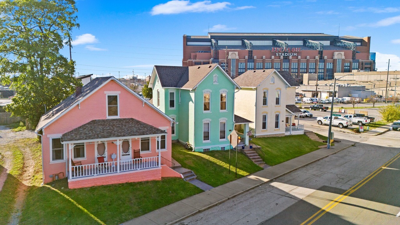 Photo of Outdoor in Babe Denny