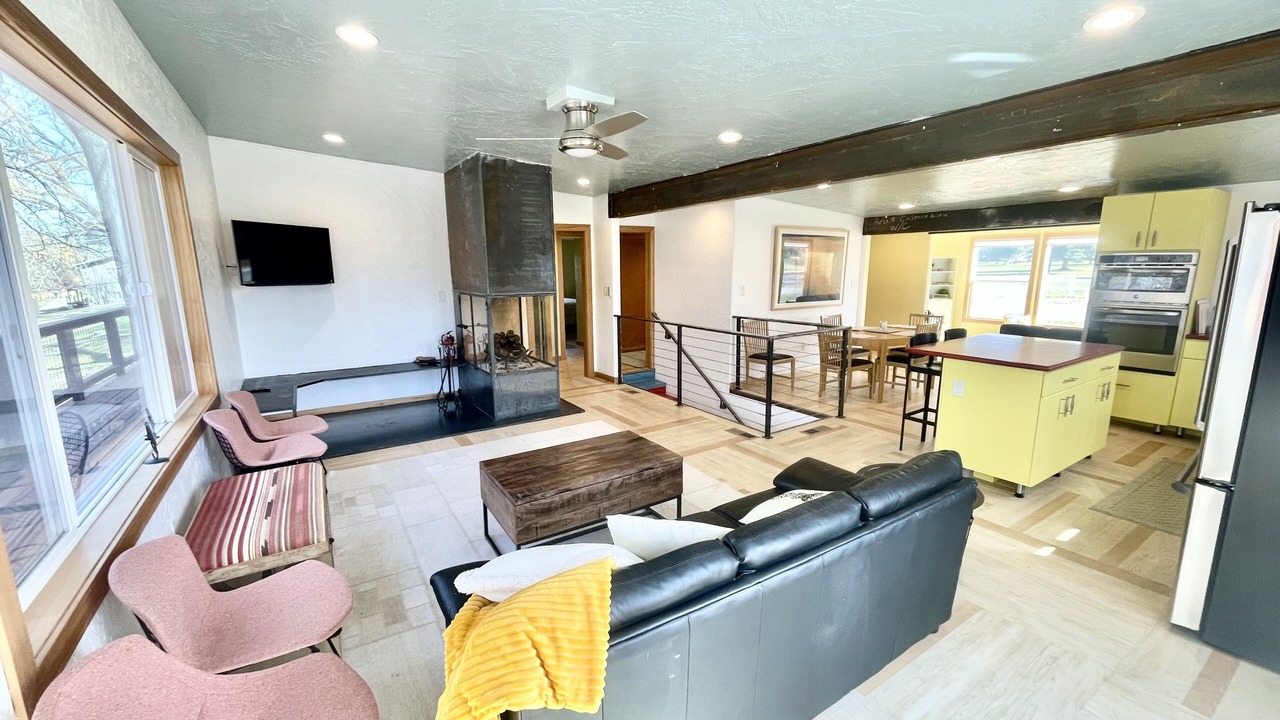 Photo of Livingroom in Polson