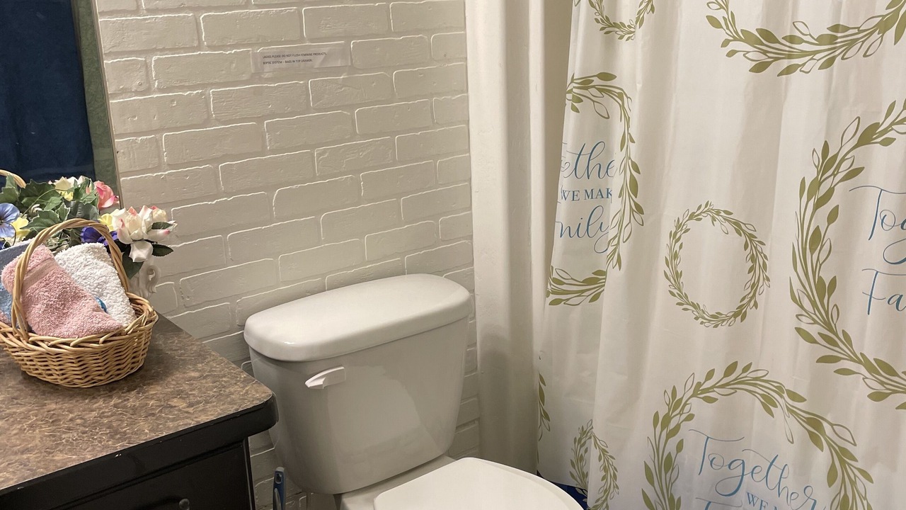 Photo of Bathroom in Roosevelt