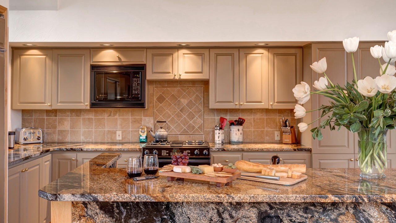 Photo of Kitchen in Teton Pines