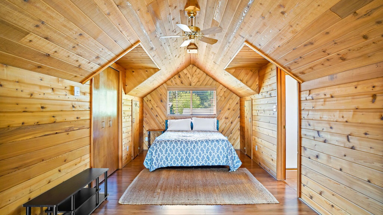 Photo of Bedroom in Bayview