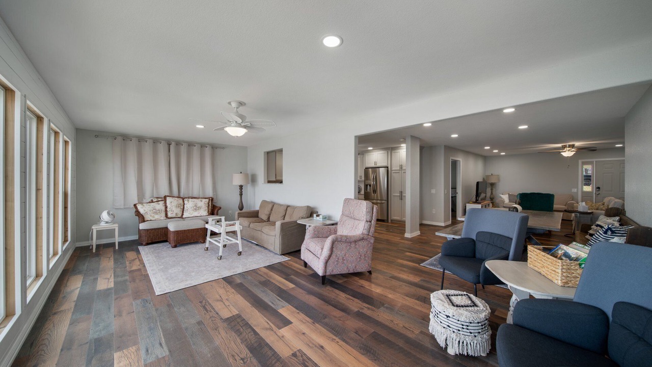 Photo of Livingroom in Grove