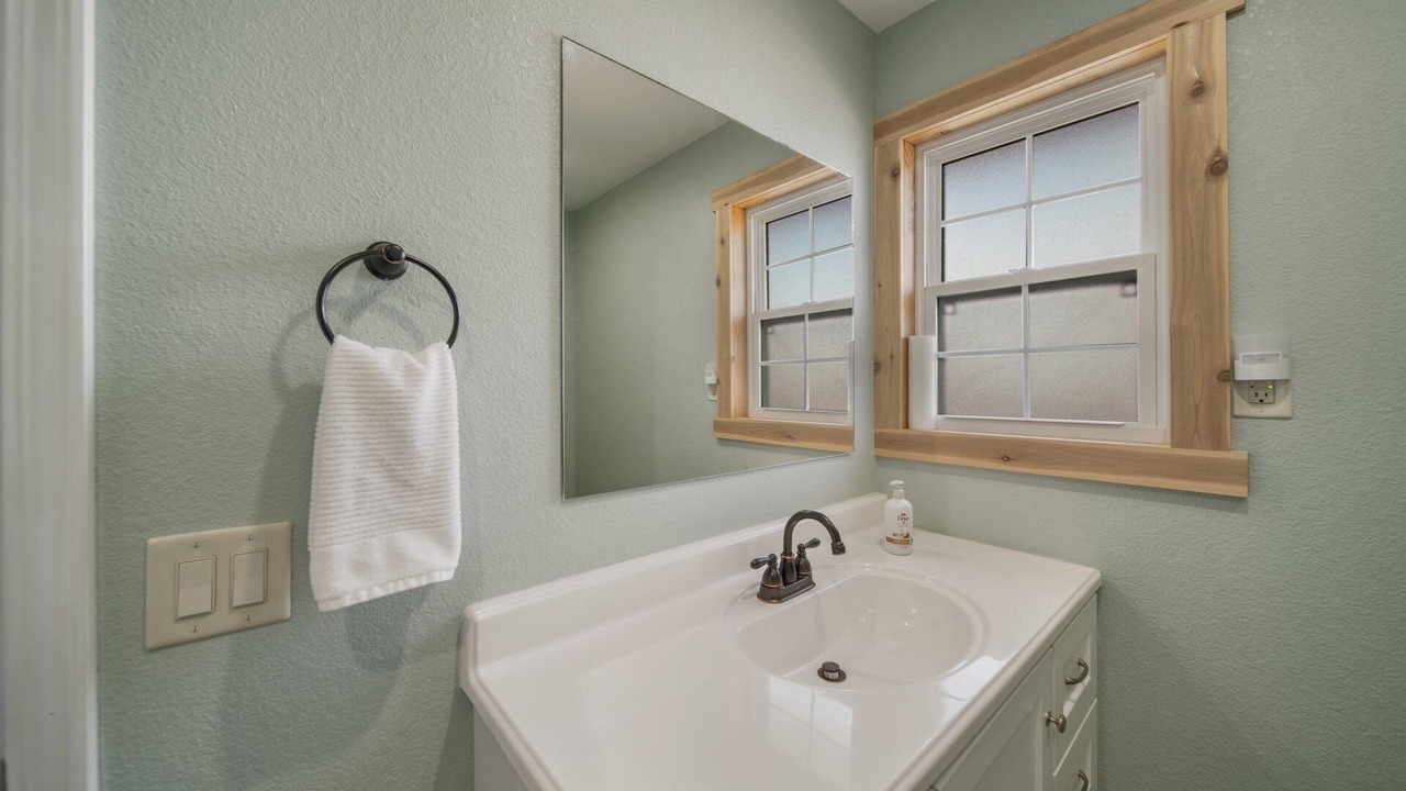 Photo of Bathroom in Grove