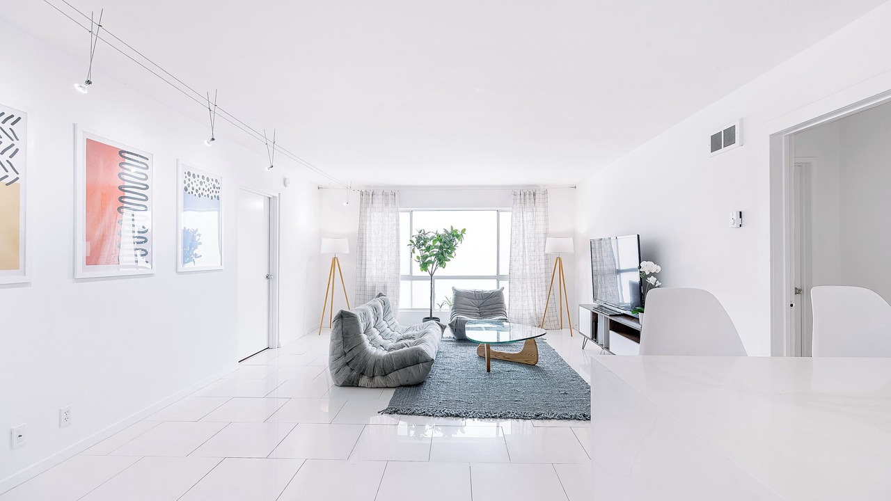 Photo of Bedroom in Fox Hills