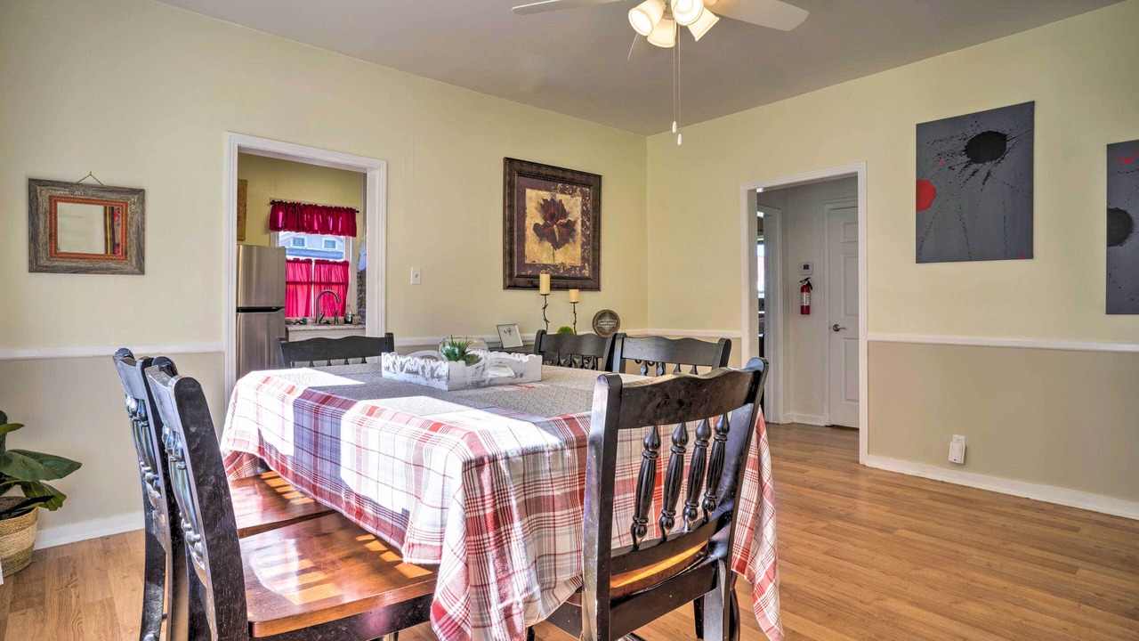 Photo of Livingroom in Corinth