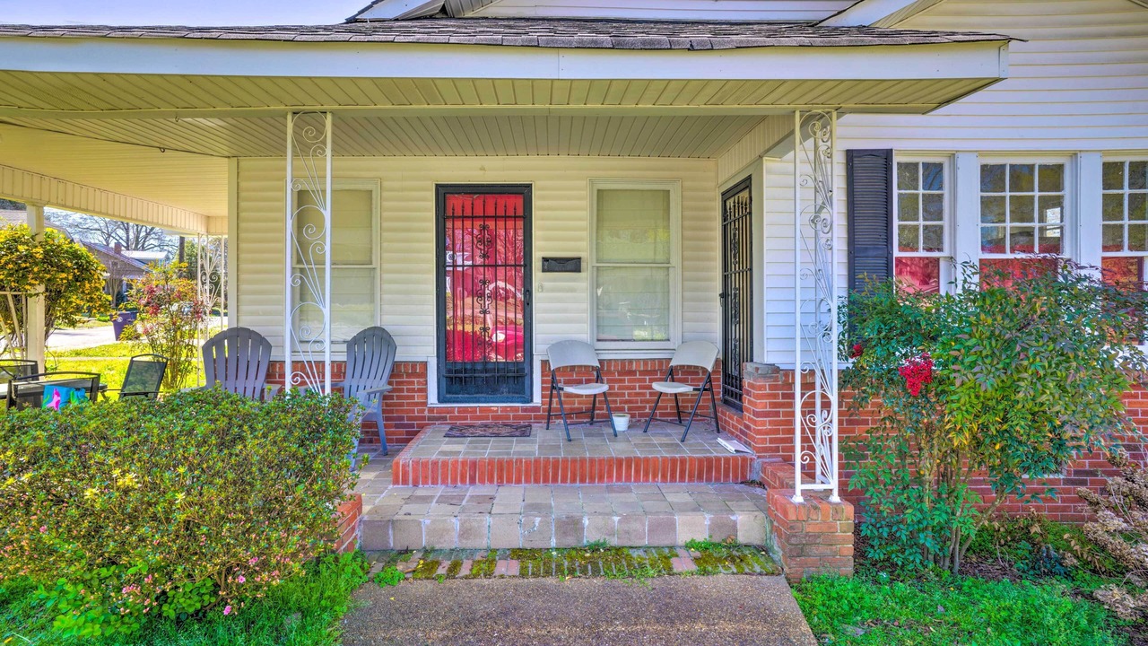 Photo of Outdoor in Corinth