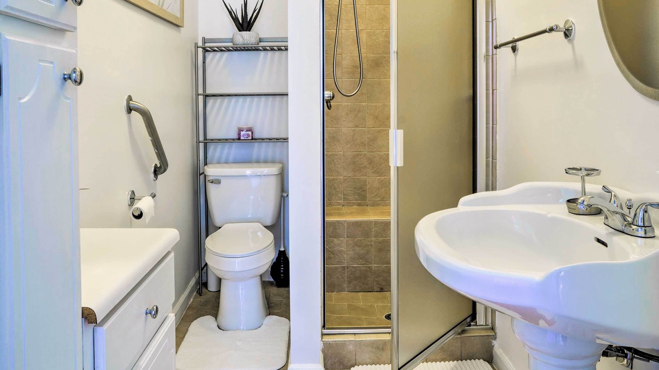 Photo of Bathroom in Corinth