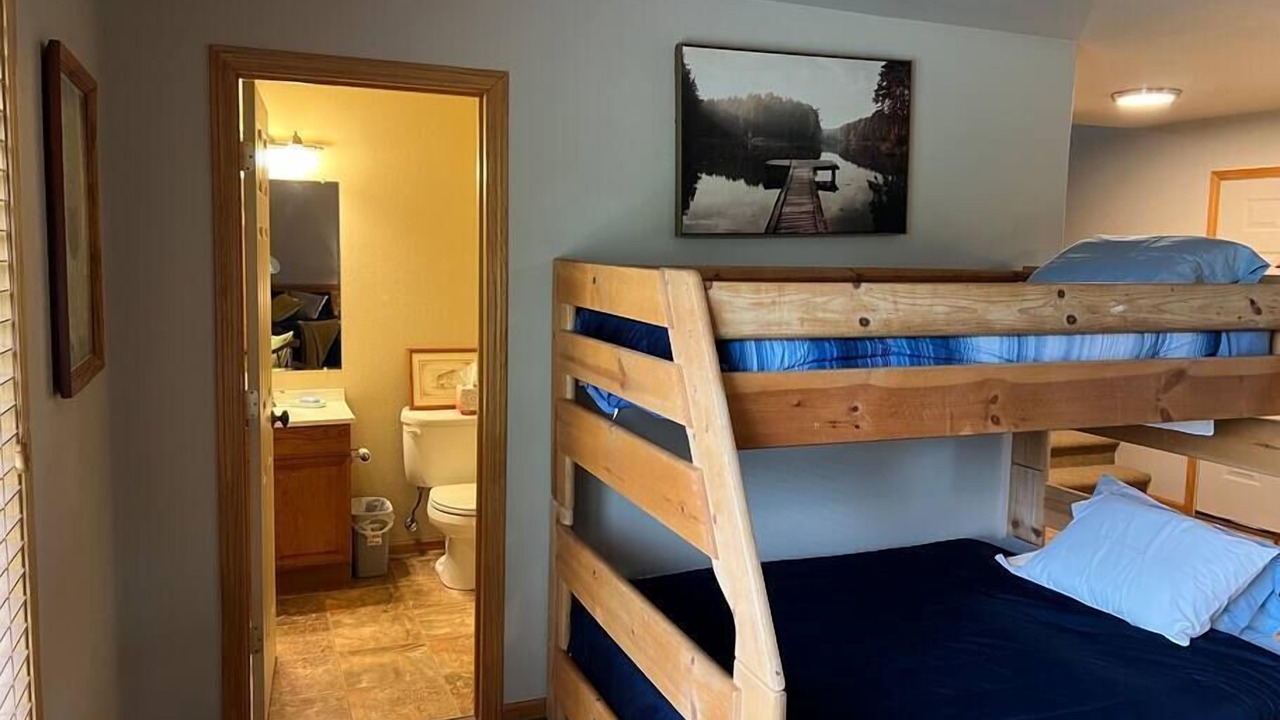 Photo of Bedroom in Big Horn County