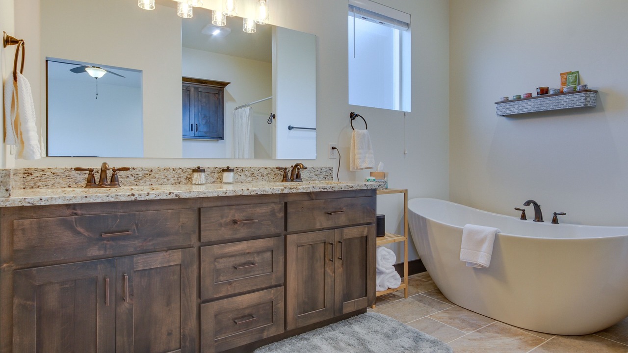 Photo of Bathroom in Dillon