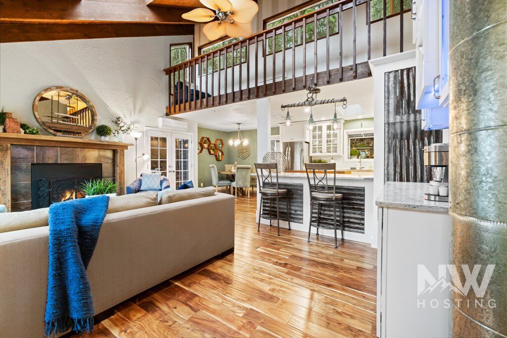 Photo of Livingroom in Hayden View Estates