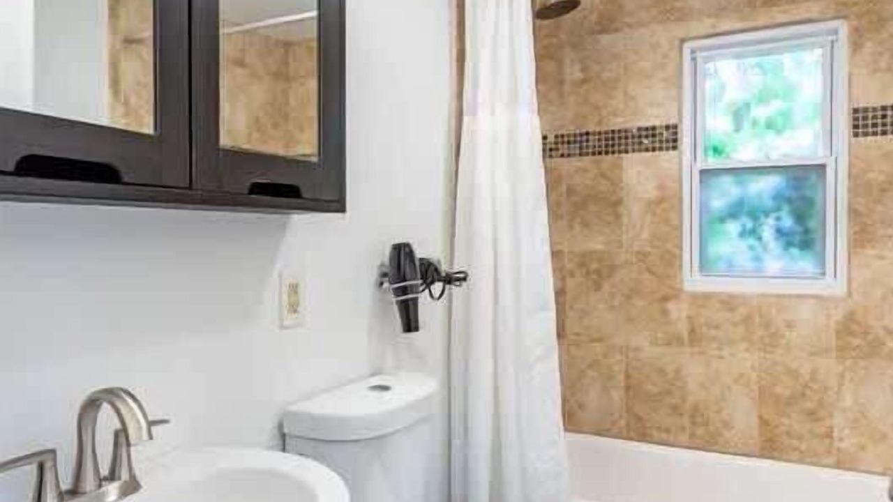 Photo of Bathroom in Royal Oak