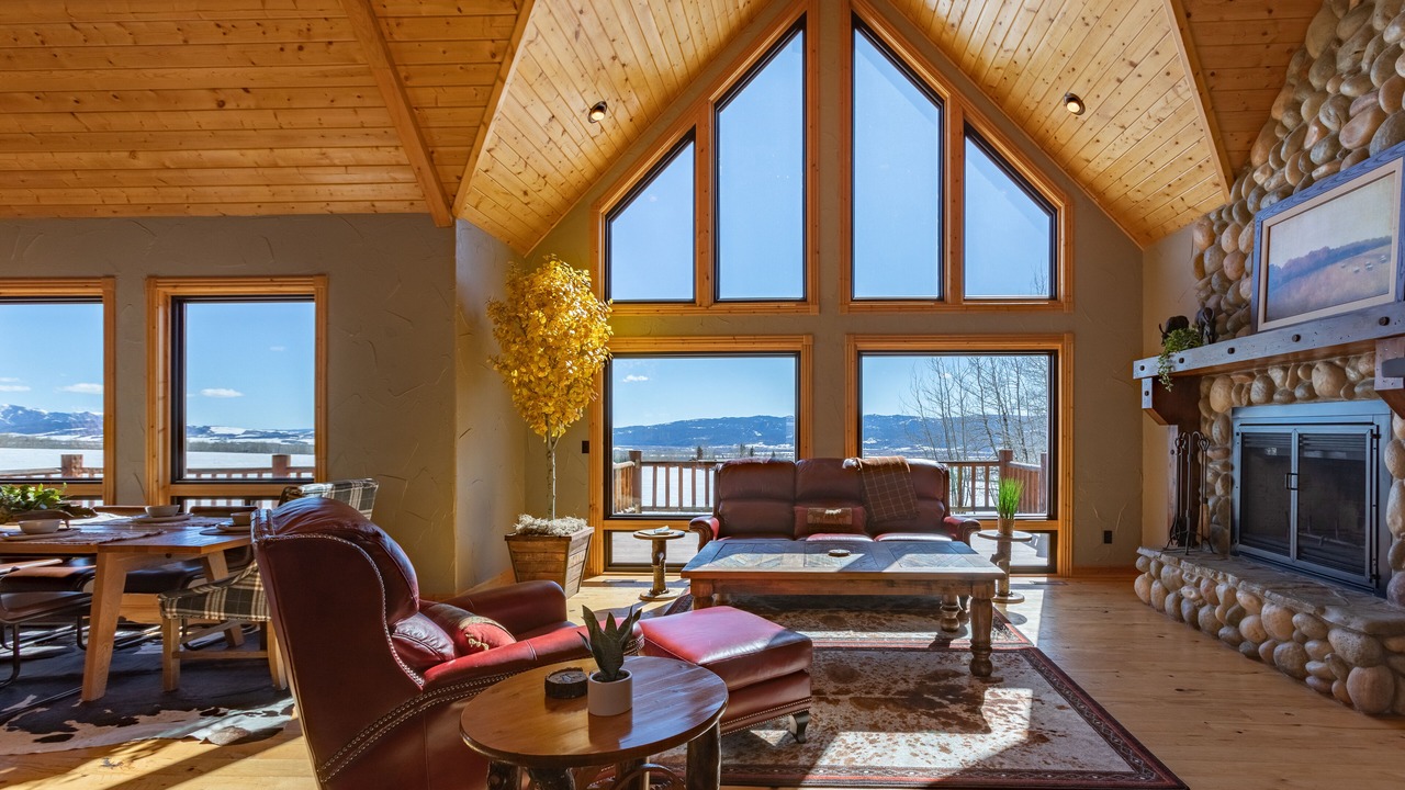 Photo of Bedroom in Star Valley Ranch