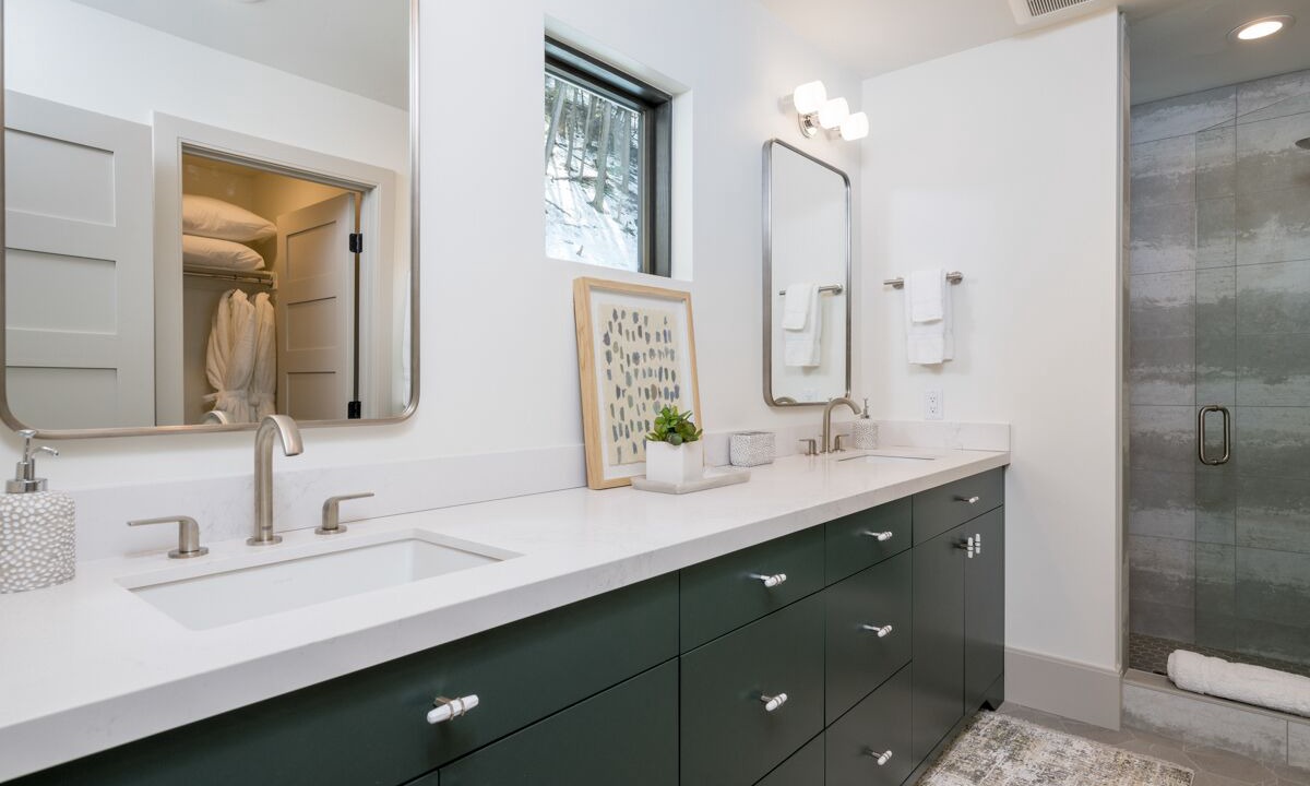 Photo of Bathroom in Warm Springs