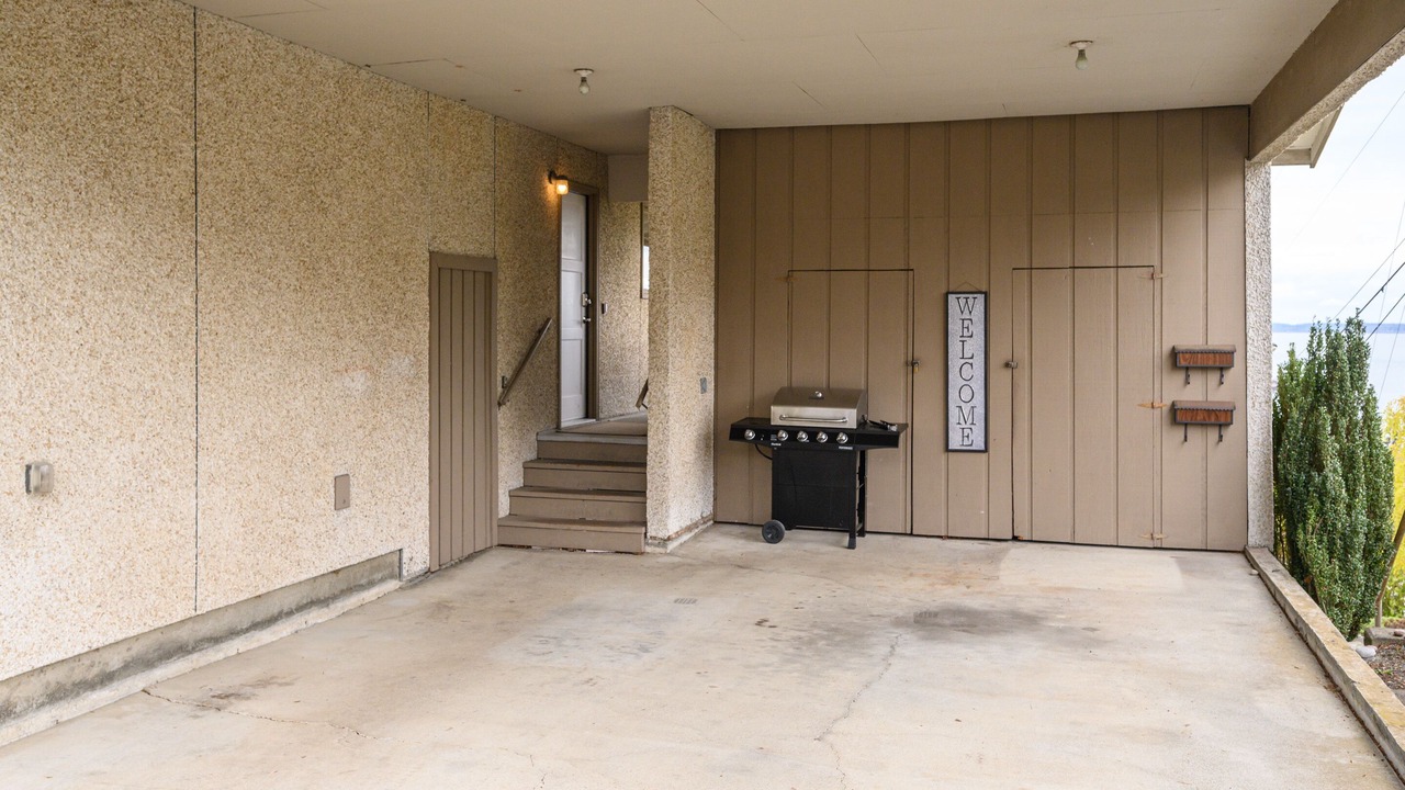 Photo of Patio Balcony in Fairhaven