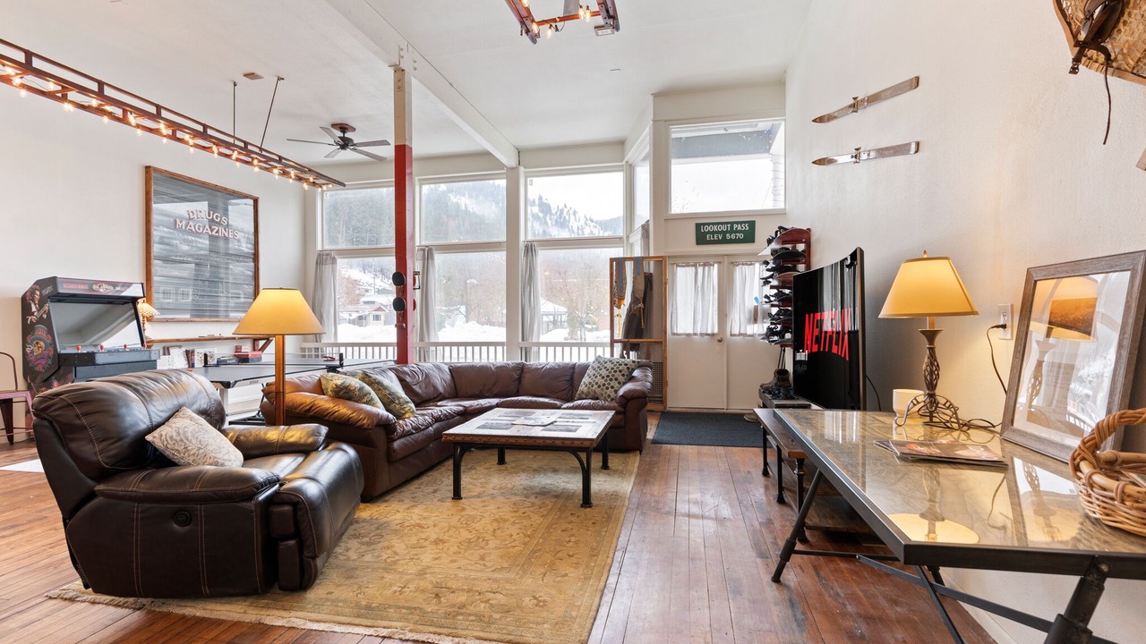 Photo of Livingroom in Mullan