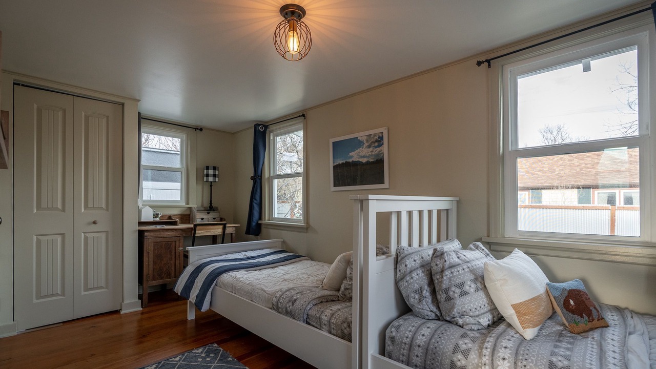 Photo of Bedroom in Livingston