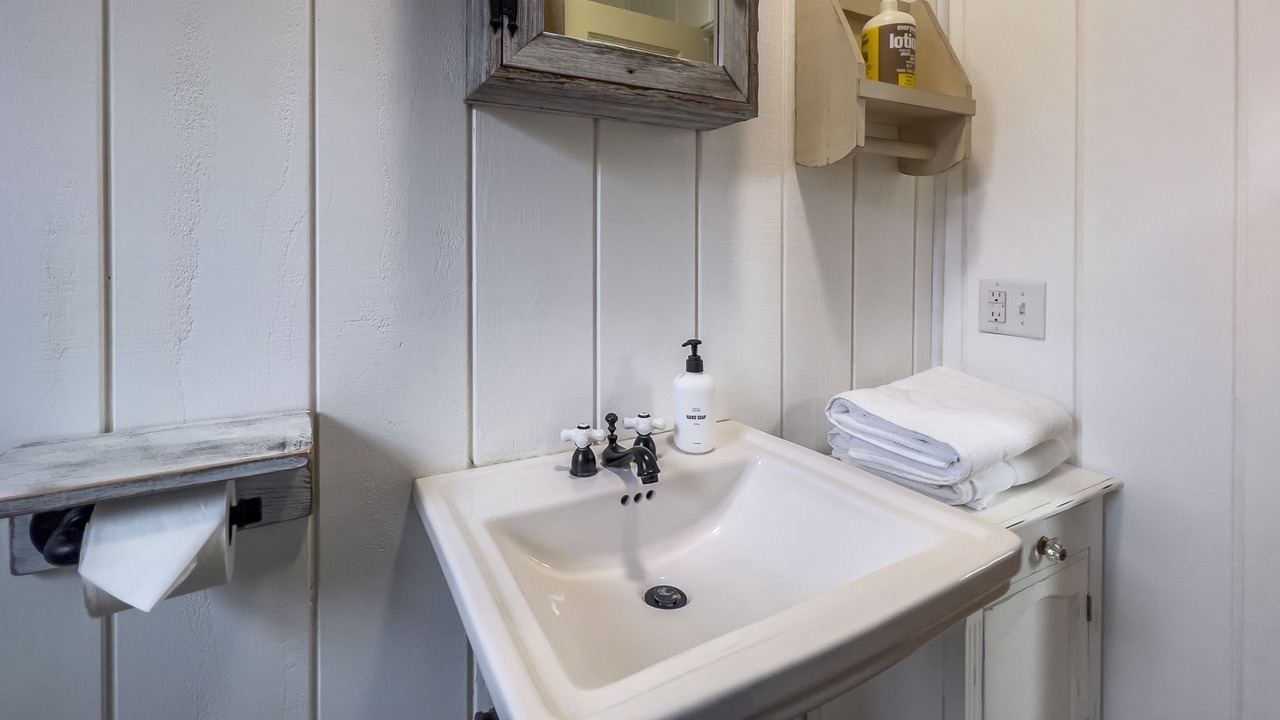 Photo of Bathroom in Livingston