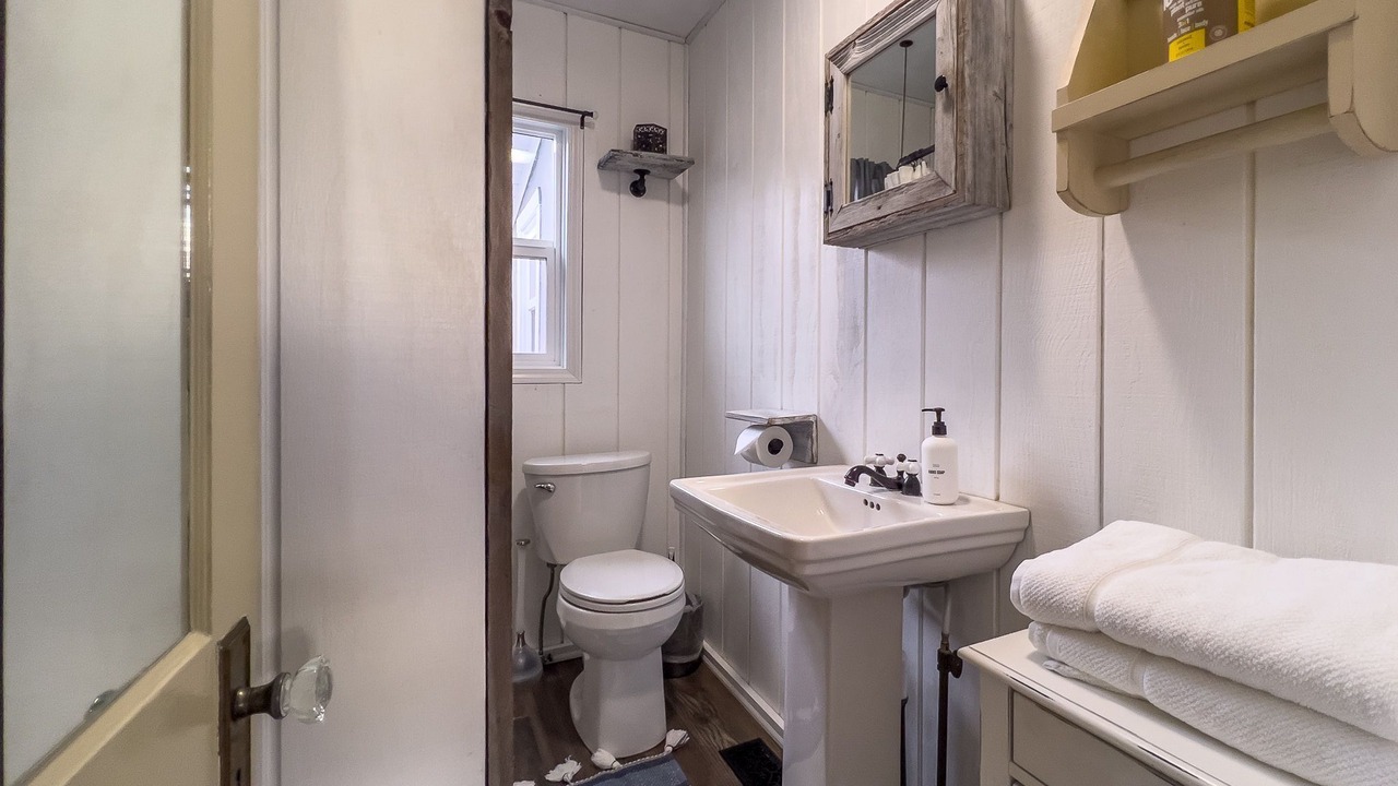 Photo of Bathroom in Livingston