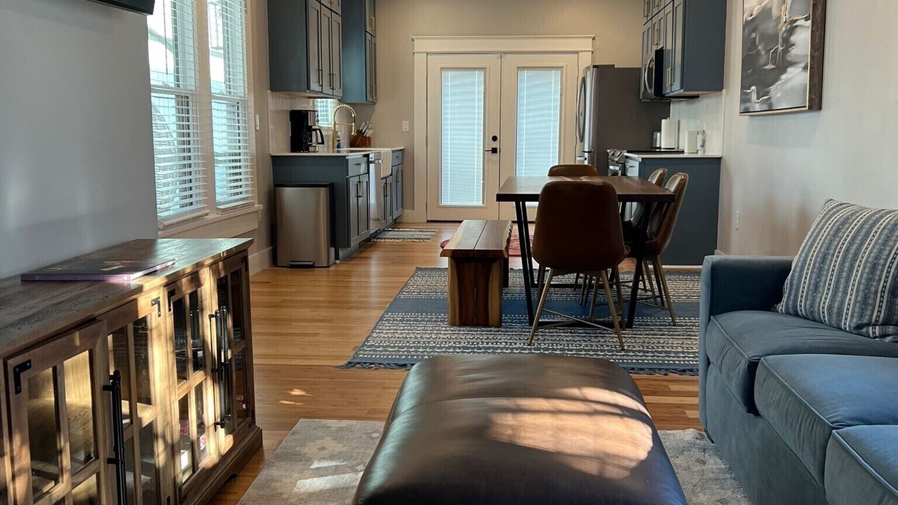 Photo of Livingroom in Southtown