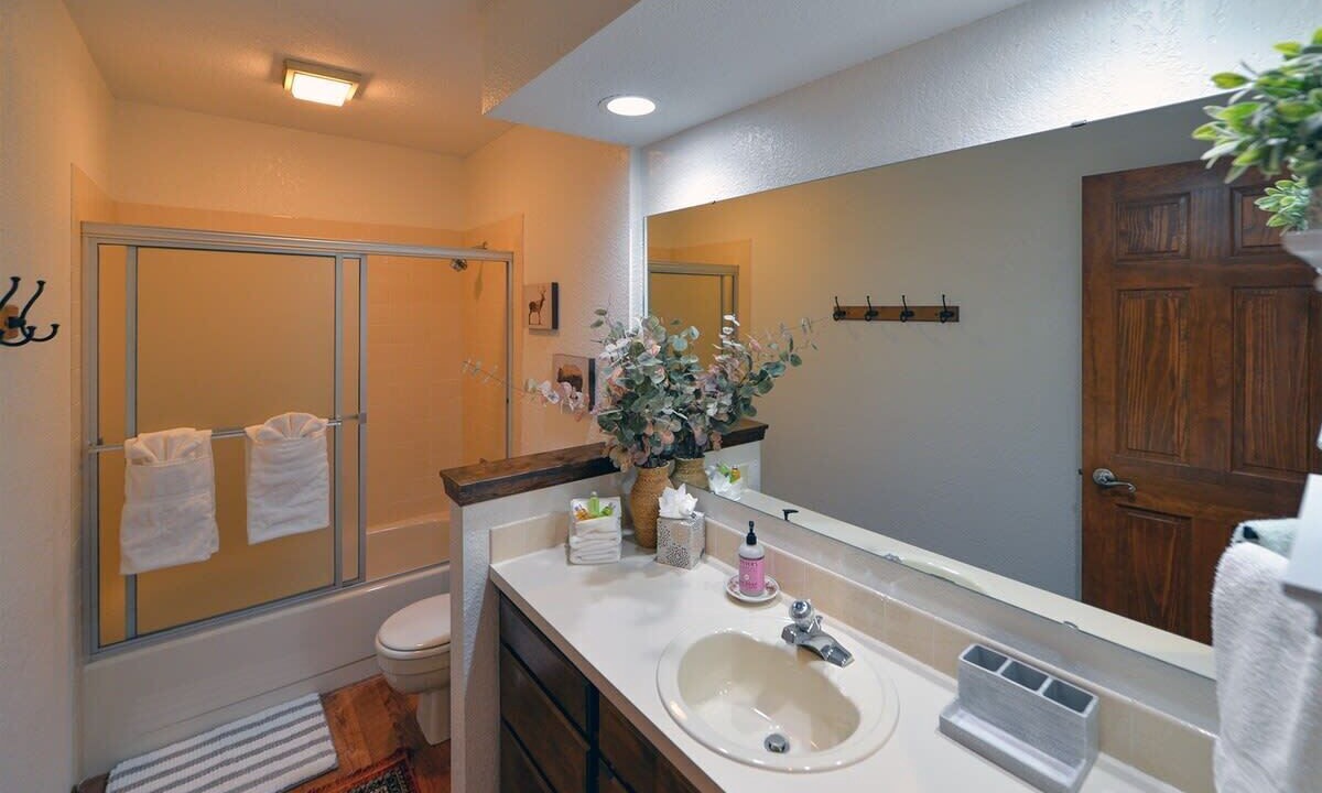 Photo of Bathroom in Hayden View Estates