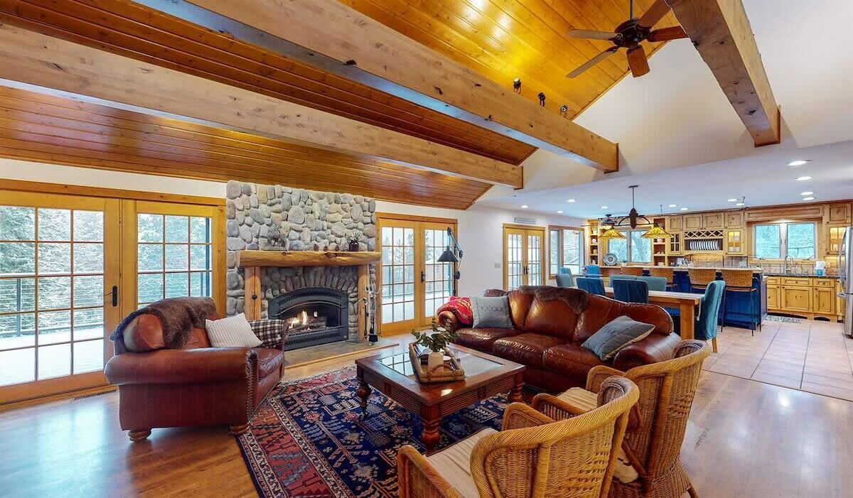 Photo of Livingroom in Hayden View Estates