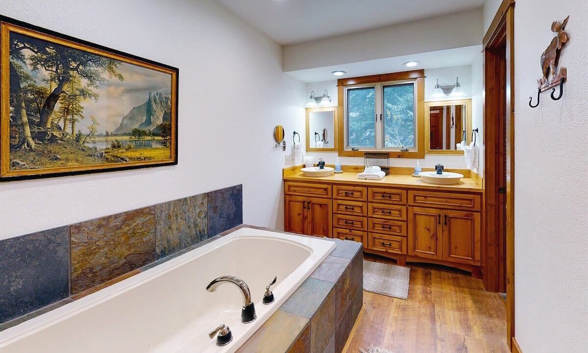 Photo of Bathroom in Hayden View Estates