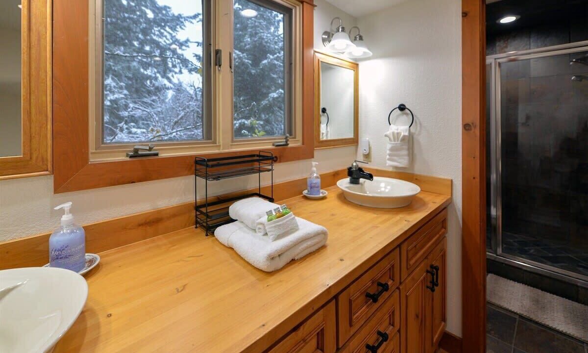 Photo of Bathroom in Hayden View Estates