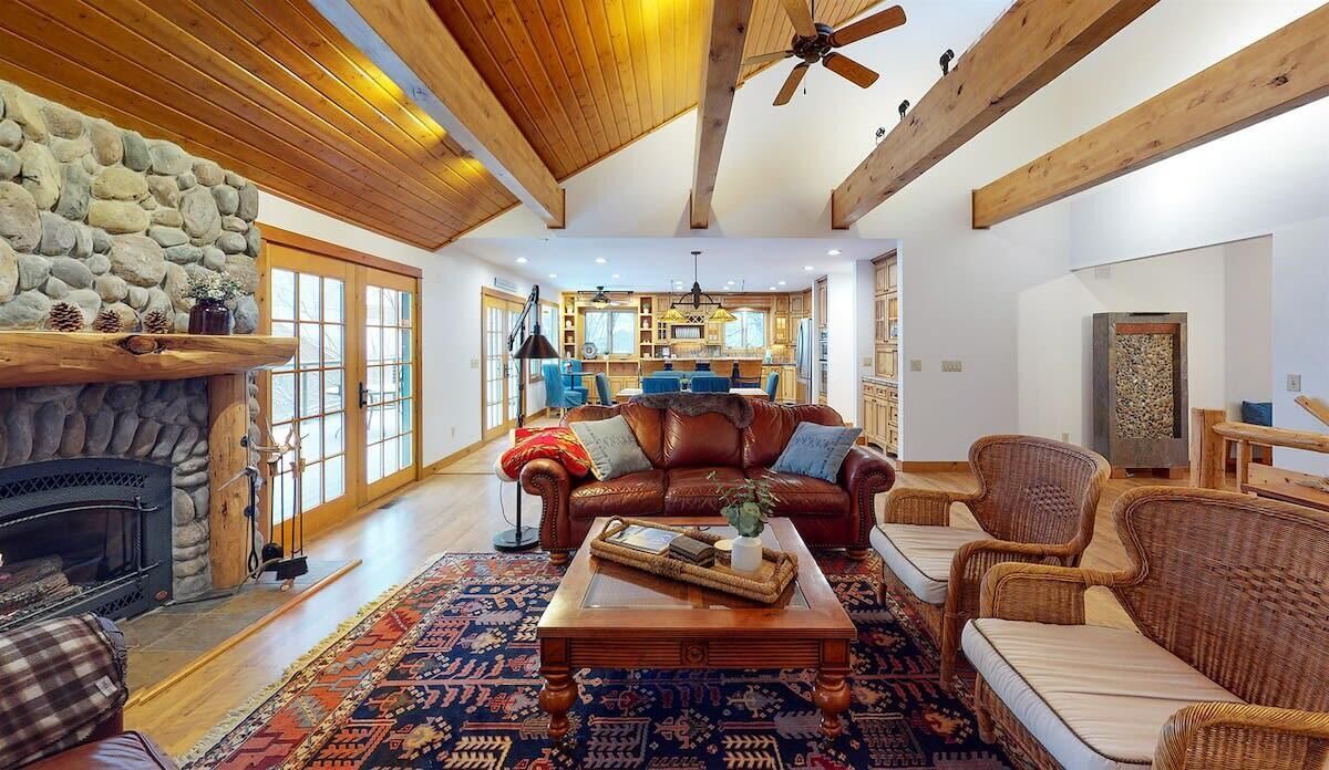 Photo of Livingroom in Hayden View Estates
