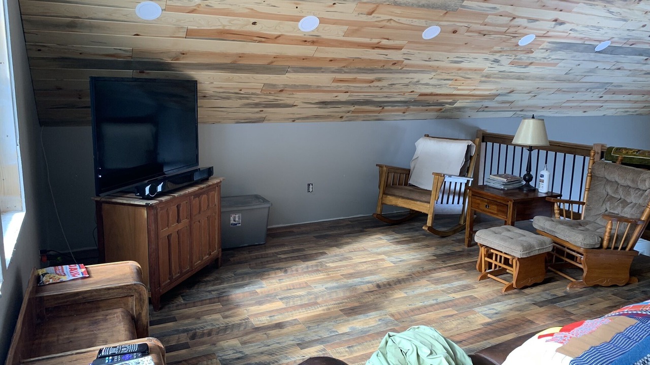 Photo of Livingroom in Wise River
