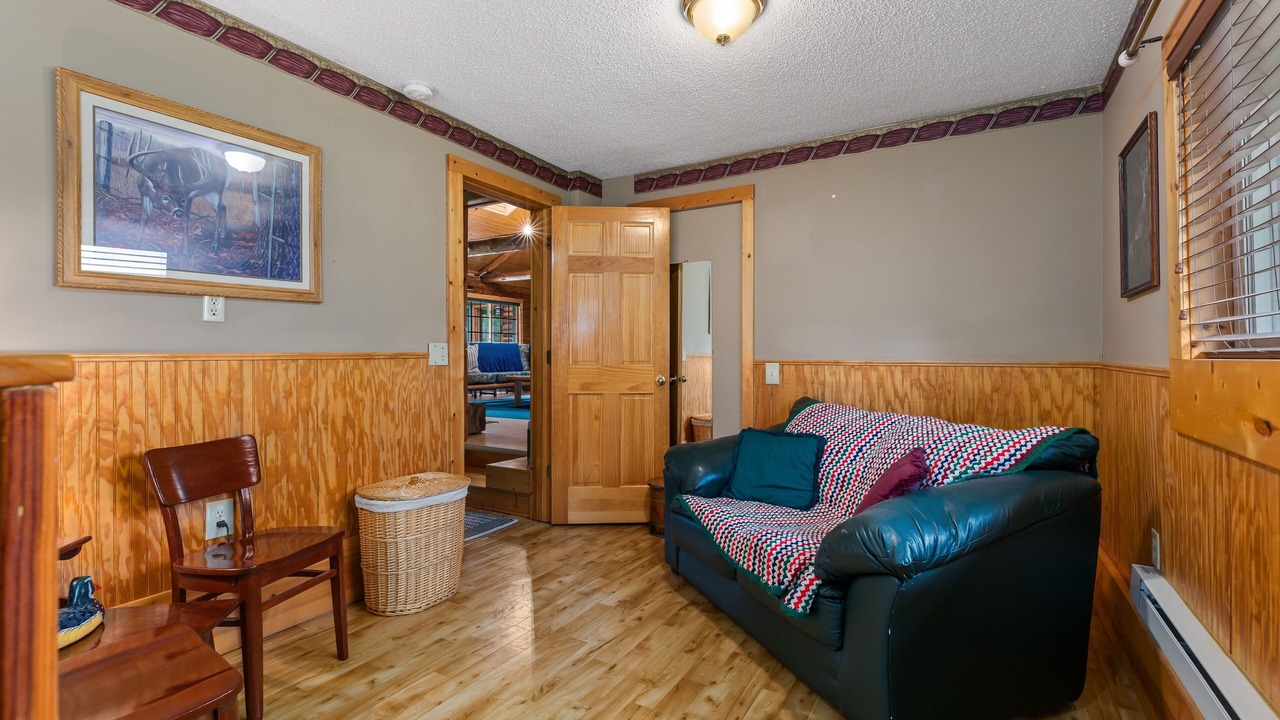 Photo of Livingroom in Pillager