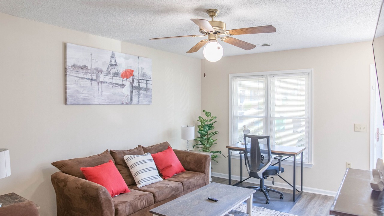 Photo of Livingroom in High Point
