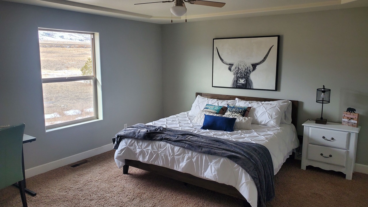 Photo of Bedroom in Broadwater County