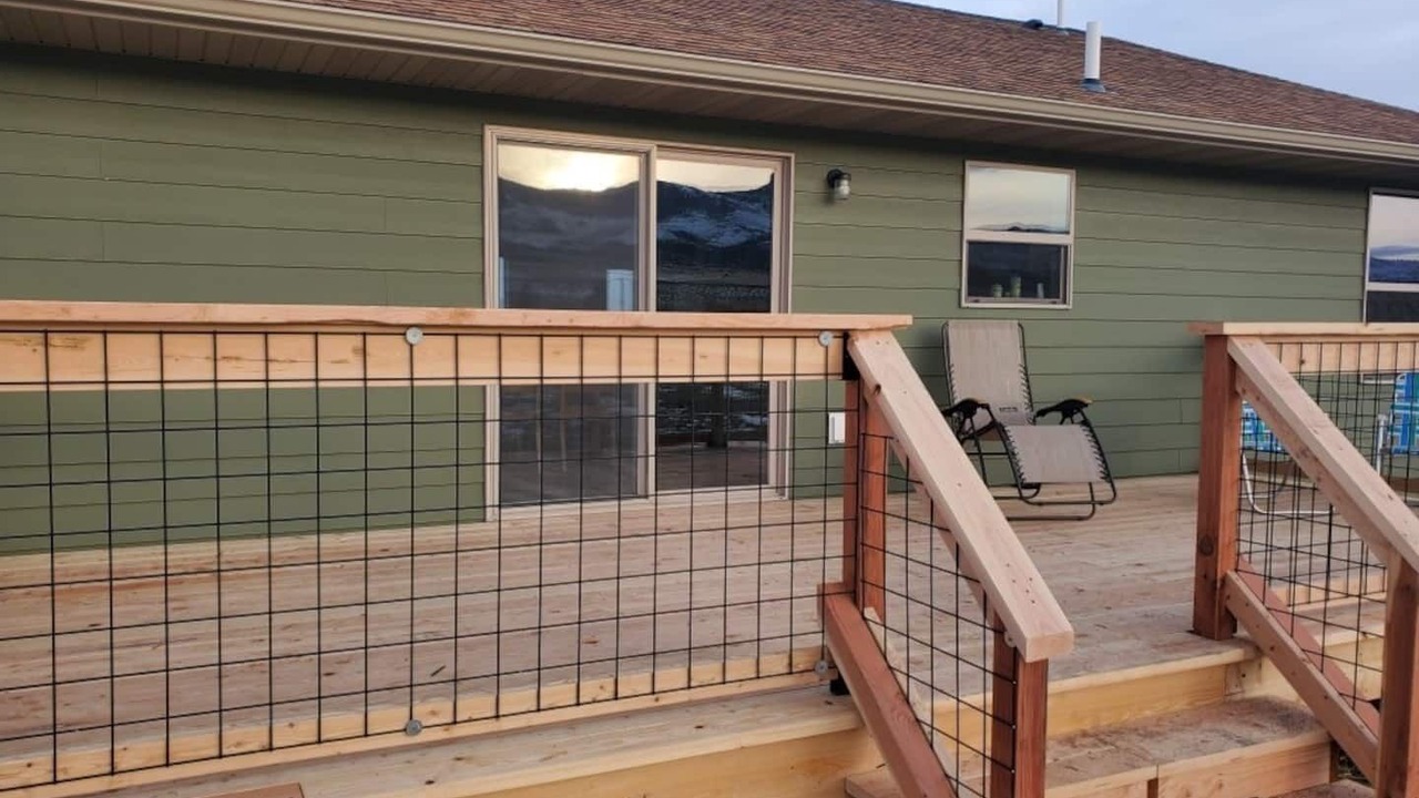 Photo of Patio Balcony in Broadwater County