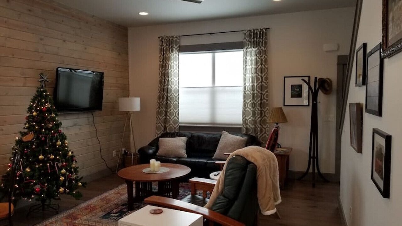 Photo of Livingroom in Four Corners