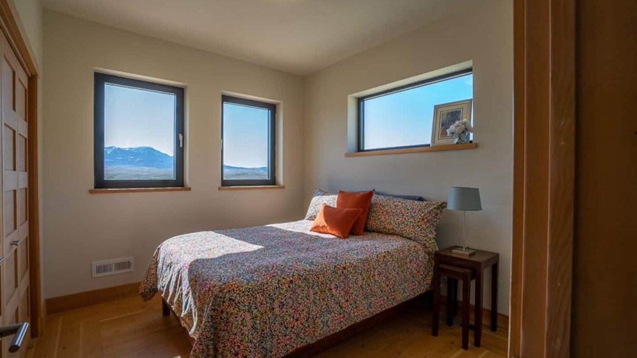 Photo of Bedroom in Livingston