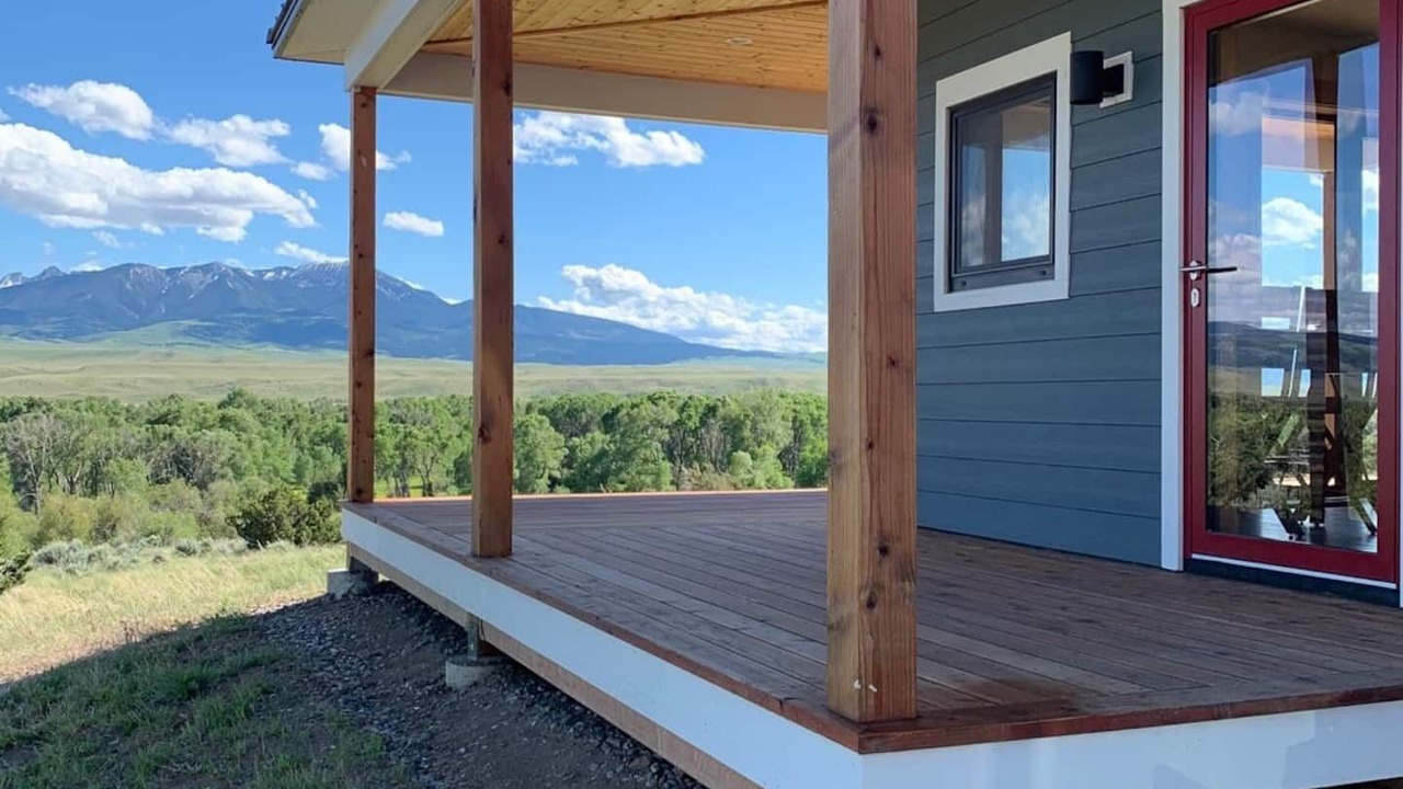 Photo of Outdoor in Livingston