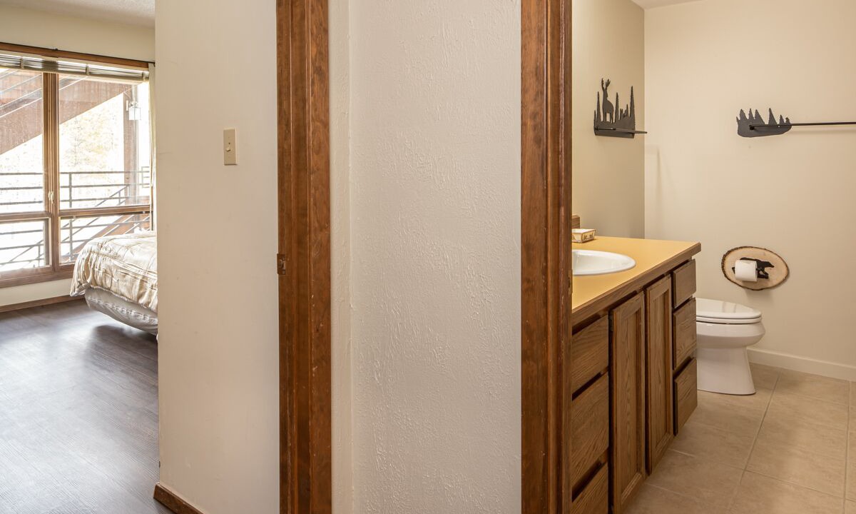 Photo of Bathroom in Big Sky