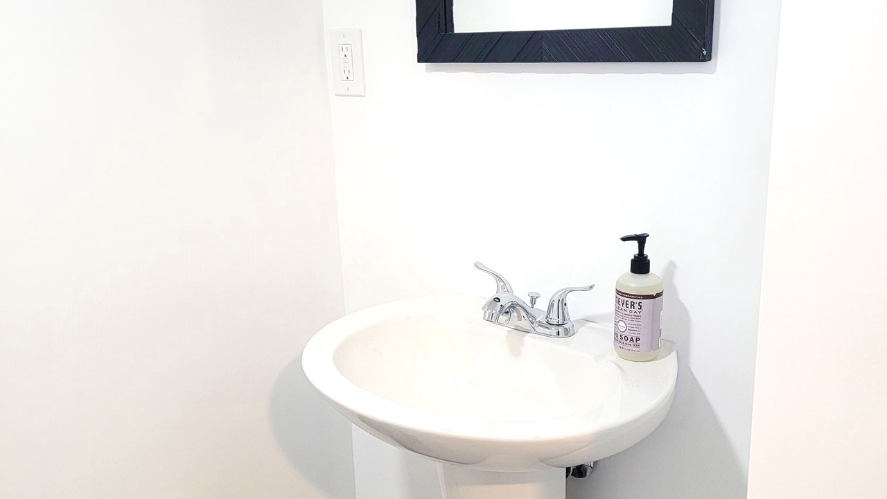 Photo of Bathroom in Elyria