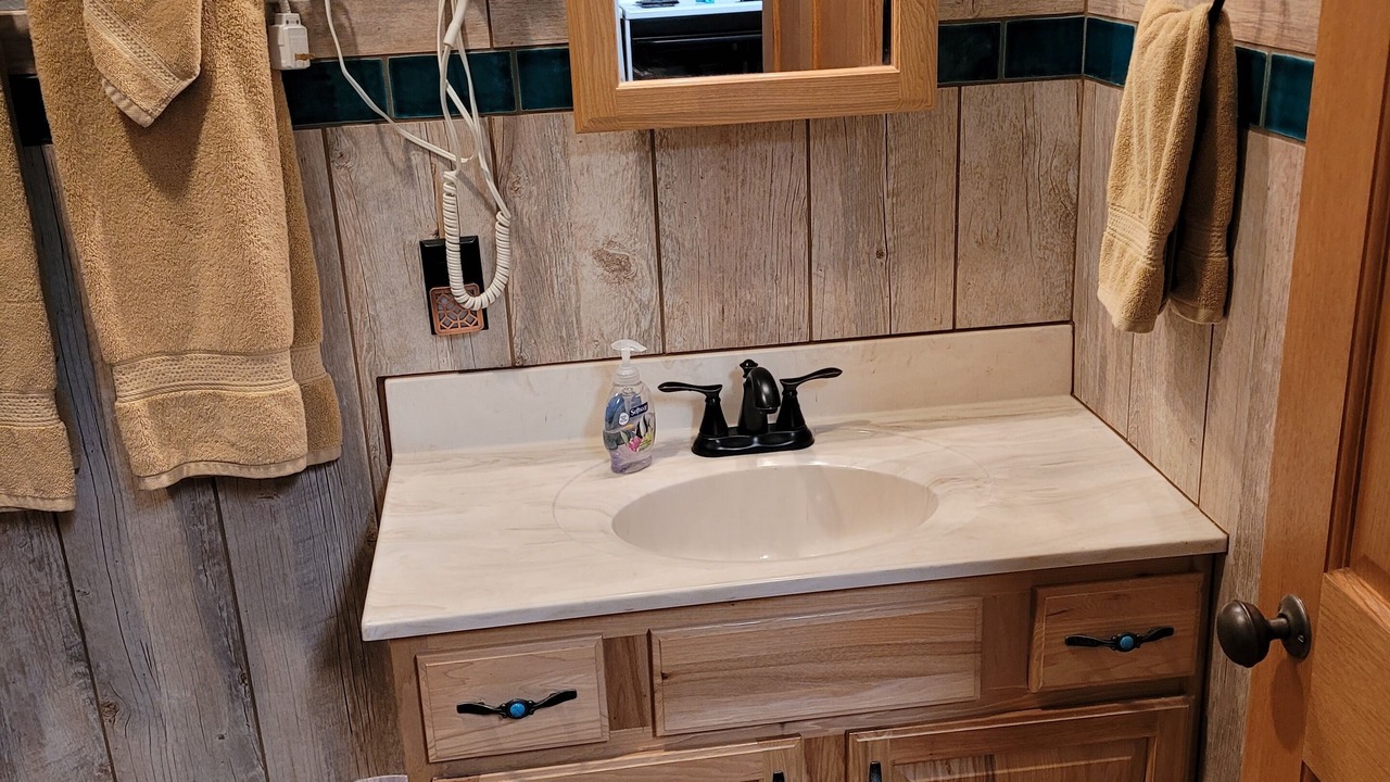 Photo of Bathroom in Deadwood