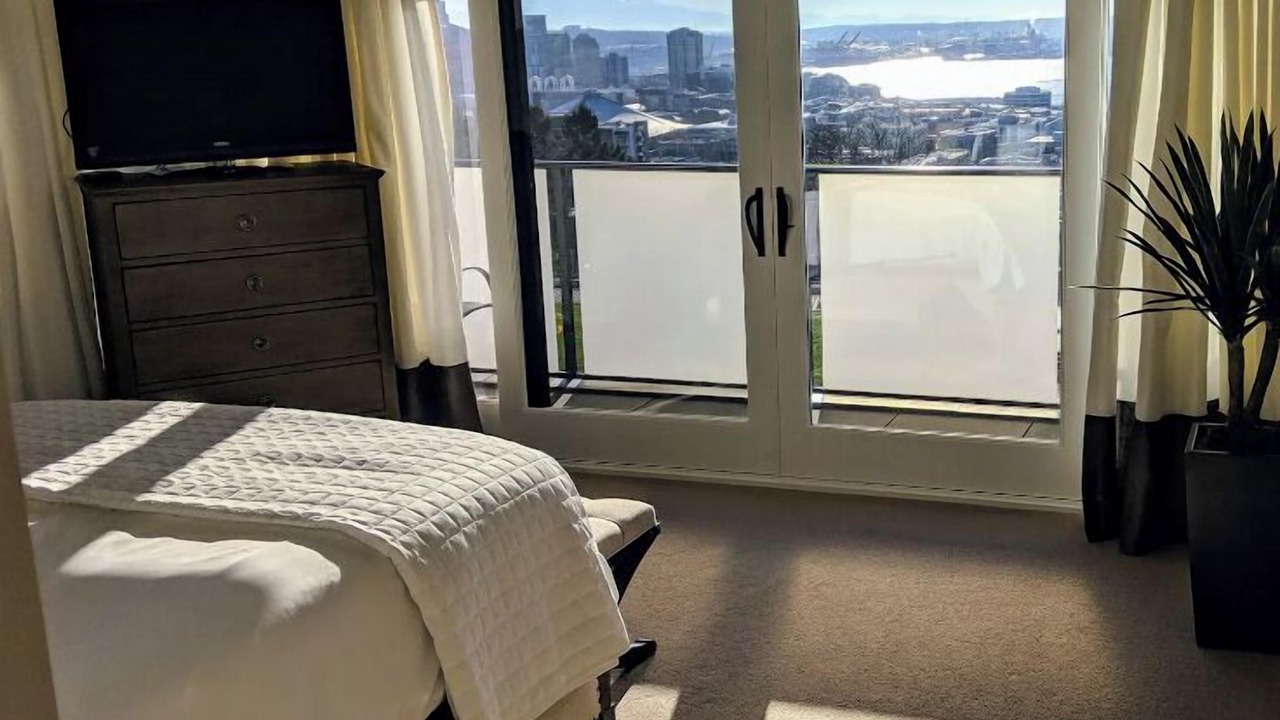 Photo of Bedroom in Lower Queen Anne