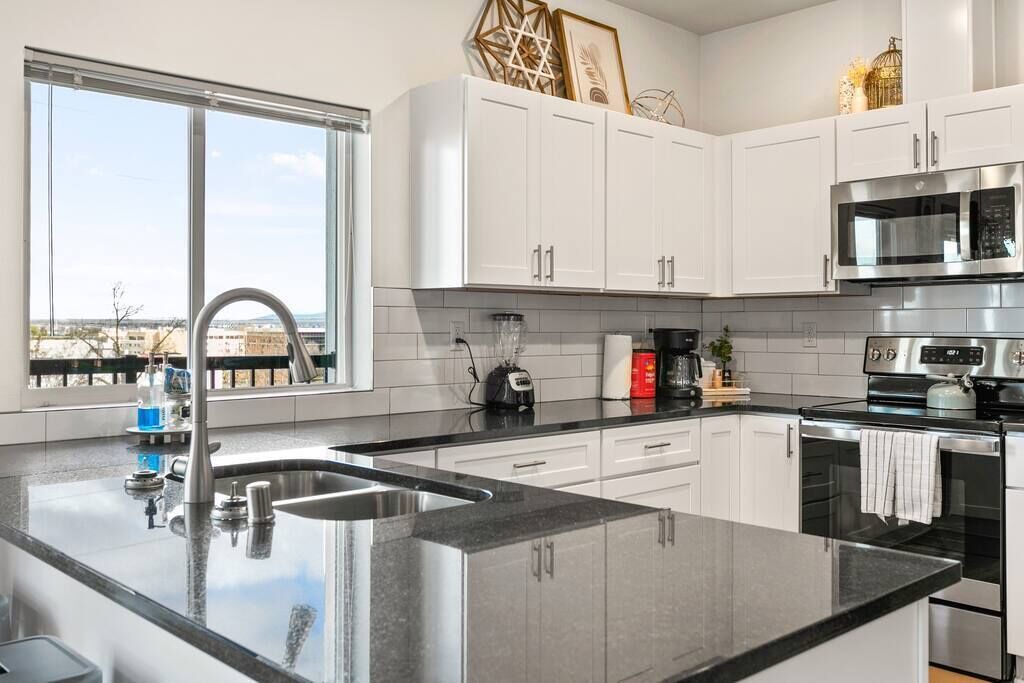 Photo of Kitchen in South Perry District