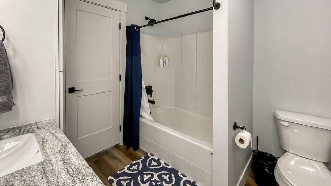 Photo of Bathroom in Wagon Wheel