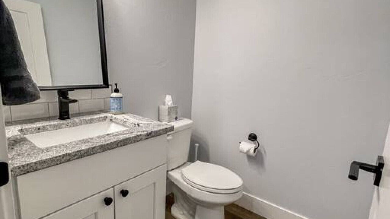 Photo of Bathroom in Wagon Wheel