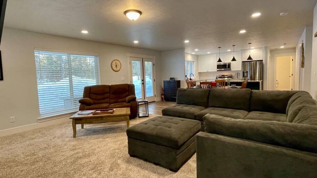 Photo of Livingroom in Wagon Wheel